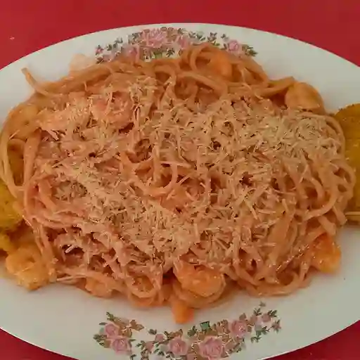 Spaghettis Frutos Del Mar