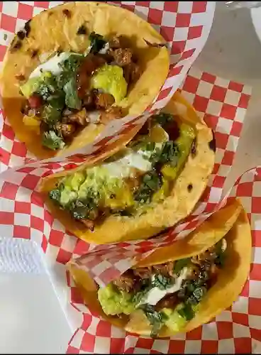 Taquisa X 3