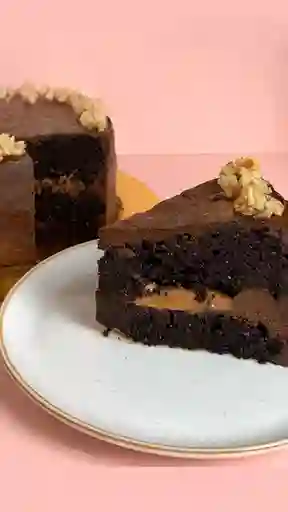 Torta de Chocolate con Caramelo de Borojó Personal