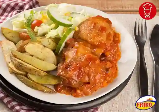1½ de Pollo en Salsa Criolla