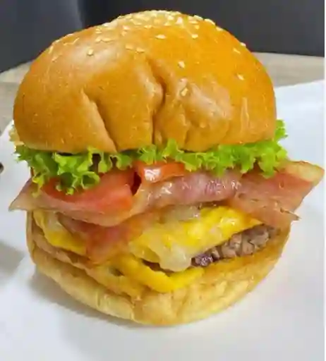 Hamburguesa Tradicional