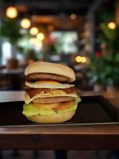 Hamburguesa Super de la Casa