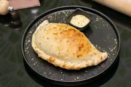 Calzonies Pollo E Funghi