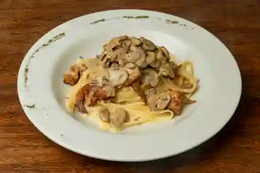 Pasta Pollo Champiñón