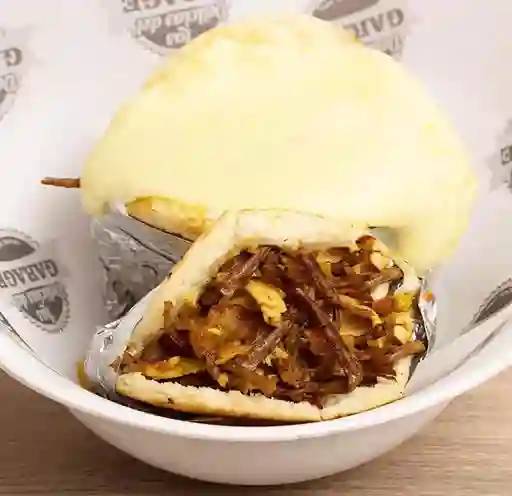 Arepa con Todo