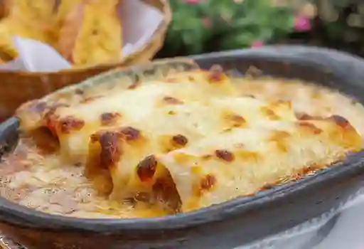 Canelones de Carne