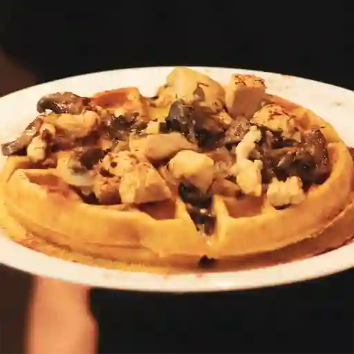Waffle Pollo Champiñones