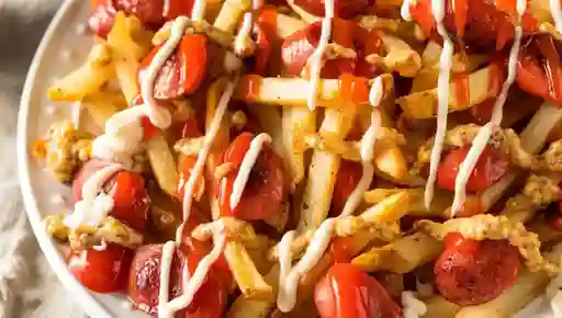 Combo Salchipapa Sencilla y Gaseosa