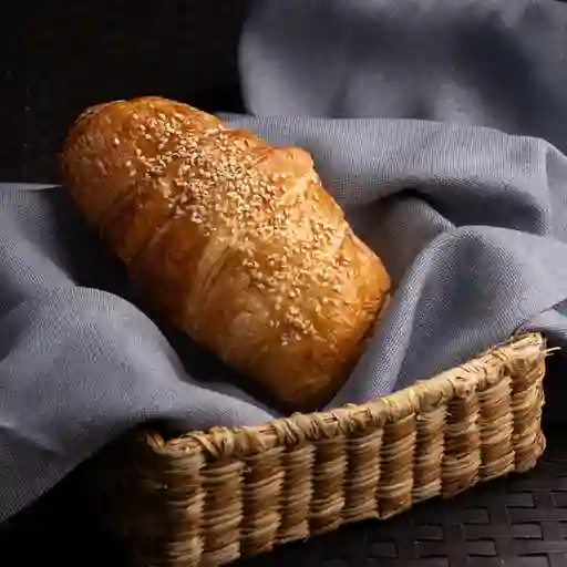 Croissant Queso