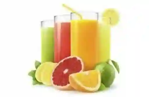 Jugo Maracuya en Agua