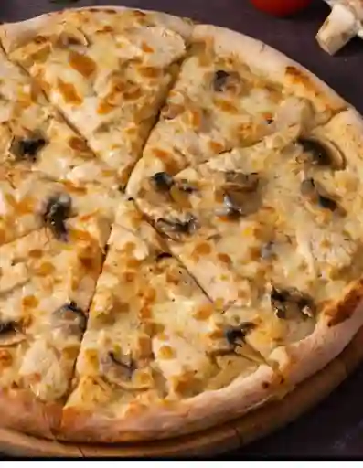 Pizza Pollo con Champiñones