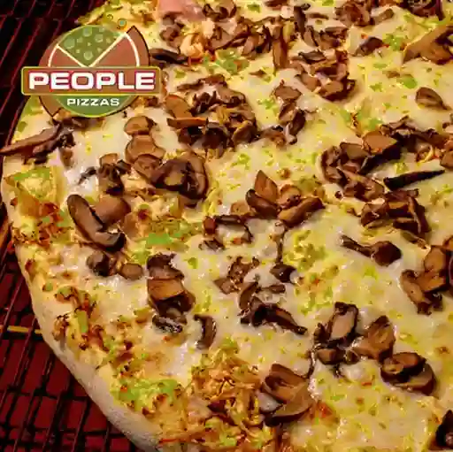 Pizza Pollo Champiñones
