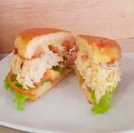 Sánduches Pollo