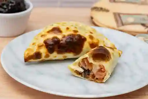 Empanada de Tocineta Ciruela