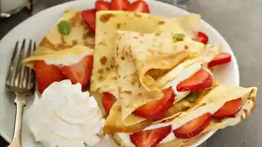 Crepes de Fresas con Crema