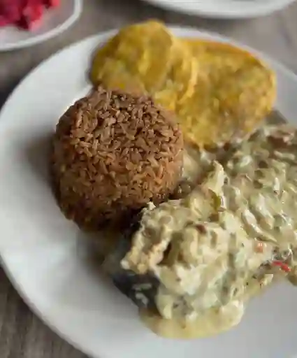 Basa en Salsa Criolla