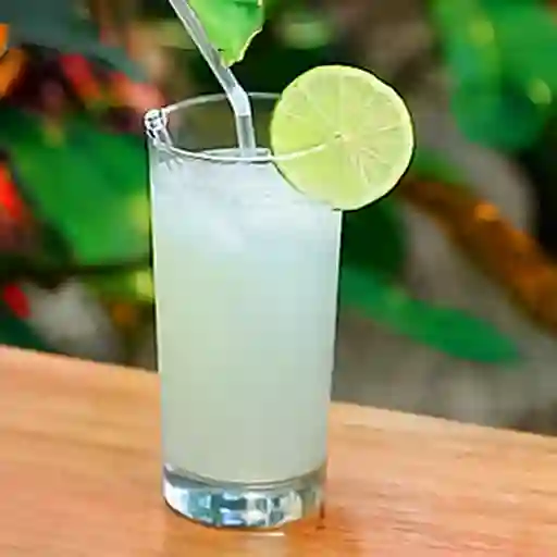 Limonada Natural 16 Oz