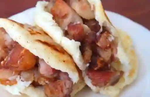 Arepa Chicharron