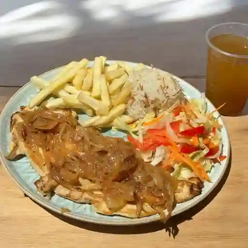 Pechuga Encebollada
