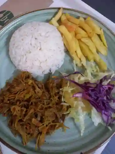 Carne Desmechada