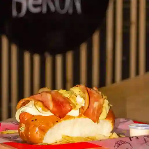 Perra Bekon Pollo