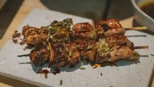 Pinchos de Pollo Apanados