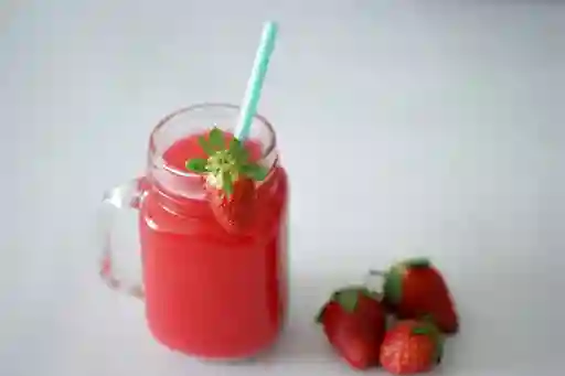 Jugo Leche de Mora 12 Oz