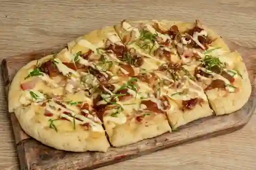 Pizzeta de Curados y Peras Confitadas