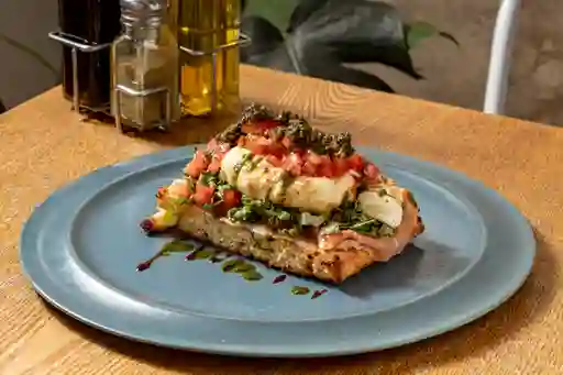 Bruschetta Caprese