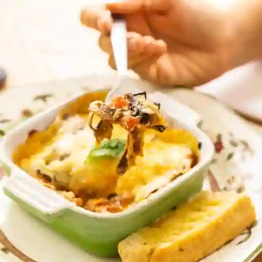 Lasagna de Vegetales & Queso Azul