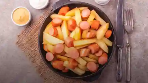 Salchipapa