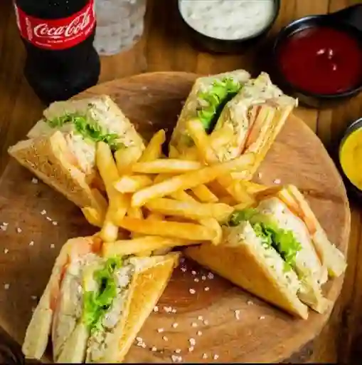 Sandwich Club House