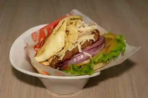 Arepa Burger Mixta