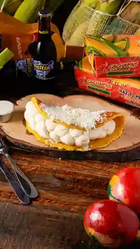 Cachapa con Queso Trenza