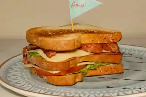 Sándwich Montserrat