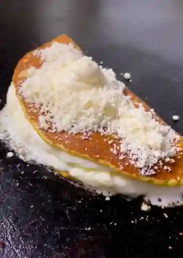 Cachapa con Queso Rallado