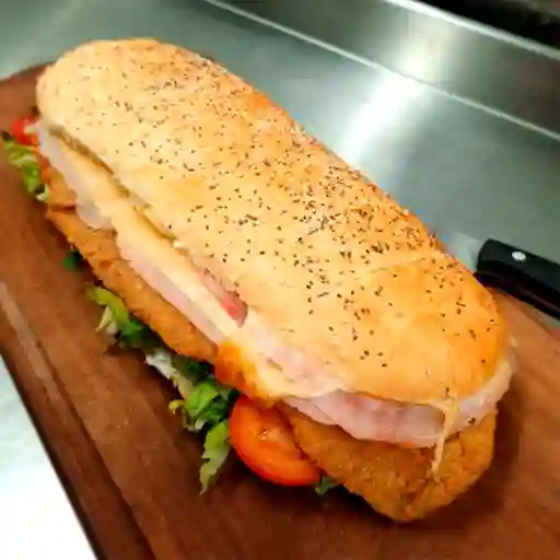 Sándwich Pernil y Roast Beef