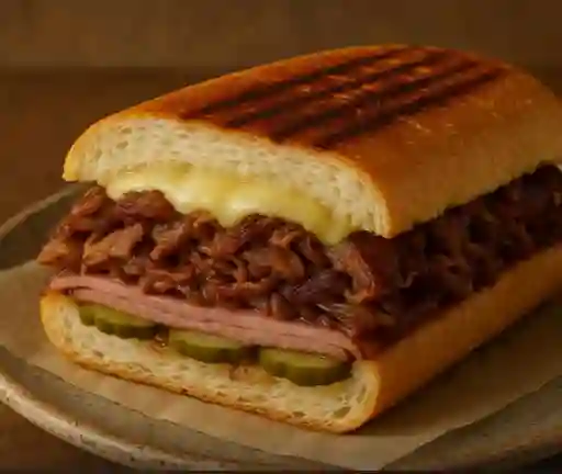 Sandwich Cubano Ustele (Bondiola)