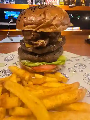 Triple Cheeseburguer