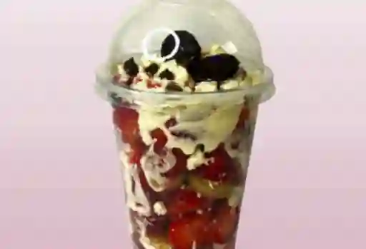 Vaso de Fresas con Crema 12 Oz