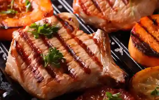 Carne de Cerdo a la Parrilla Al Carbon