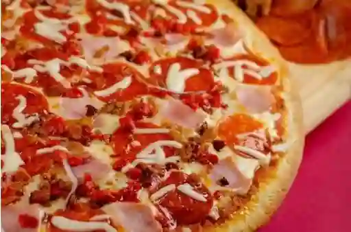 Pizza 4 Carnes