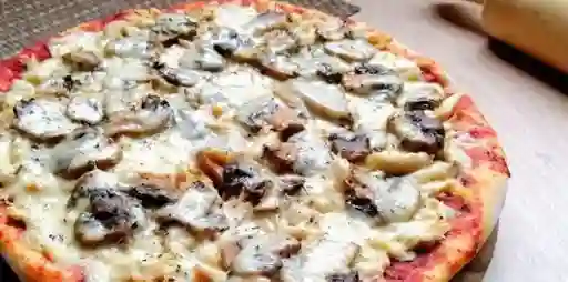 Pizza Caprichosa