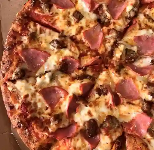 Pizza de Carnes Frias