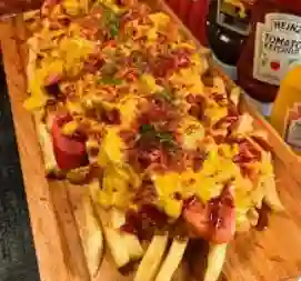 Salchipapas Suiza