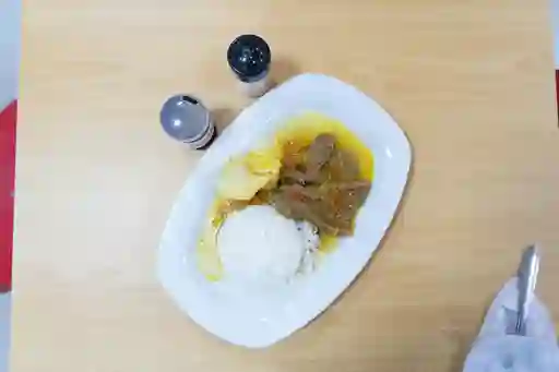 Combo Carne Sudada con Arroz