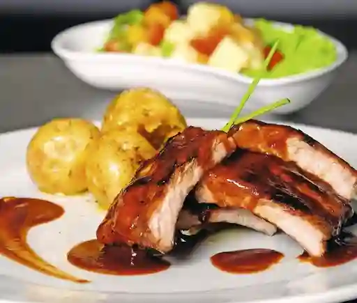 Porcion de Costillas Papas