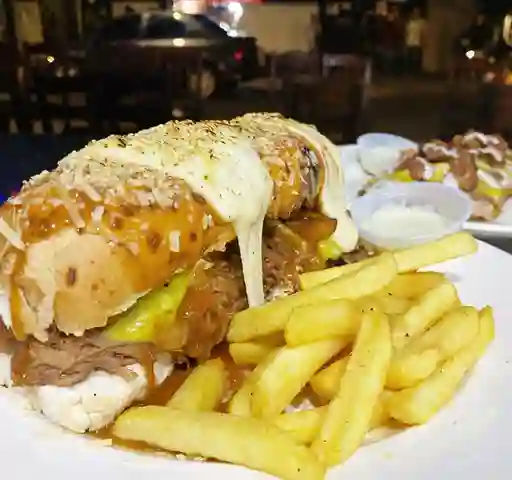 Sanduche Carne Desmechada
