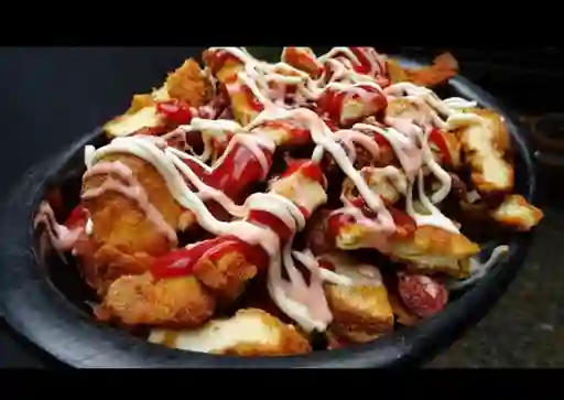 Salchipapas Lomito
