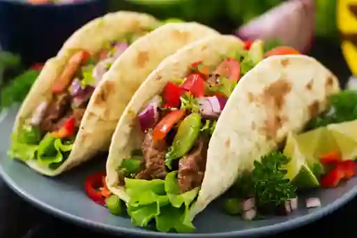 Tacos de Tinga Poblana
